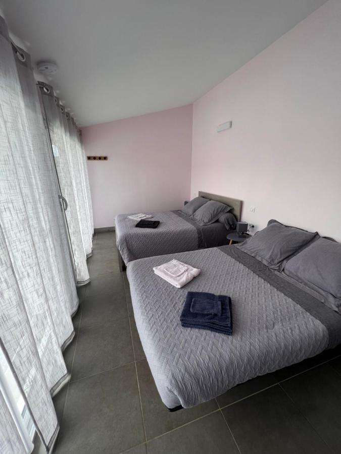 Chambres D'Hotes Chez Florence Montmerle-sur-Saone Exterior photo