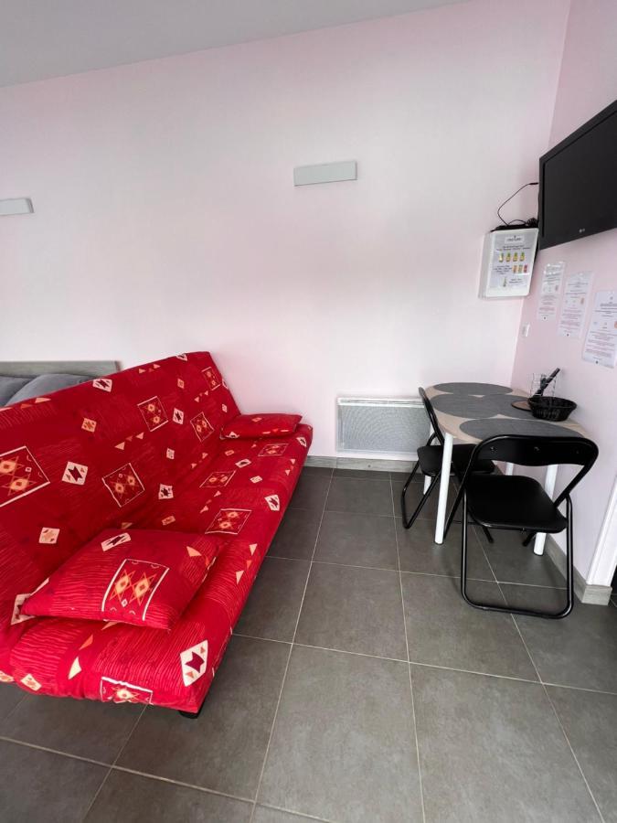 Chambres D'Hotes Chez Florence Montmerle-sur-Saone Exterior photo